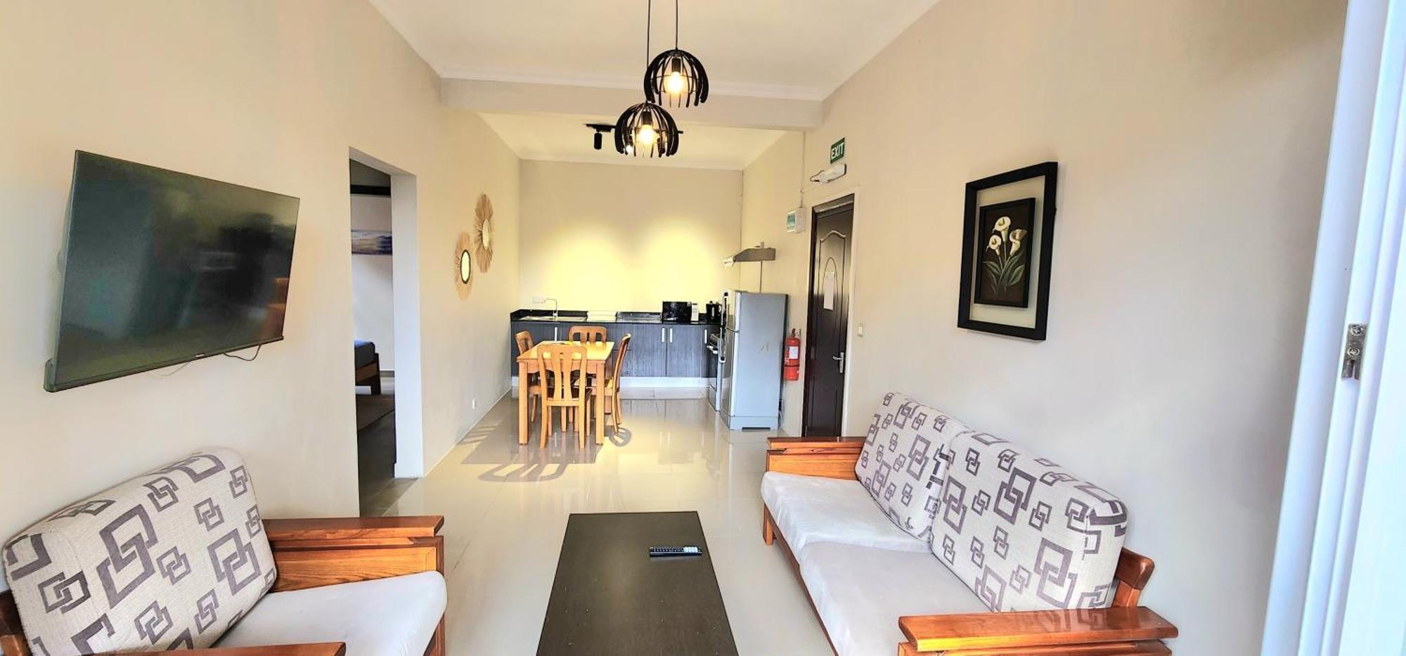 Appartment 4 กรองด์เบย์ ภายนอก รูปภาพ